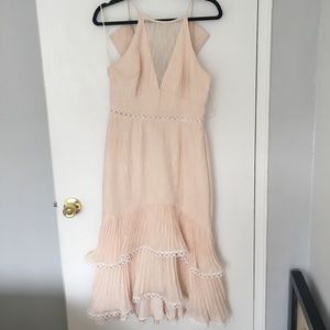 keepsake too close midi dress